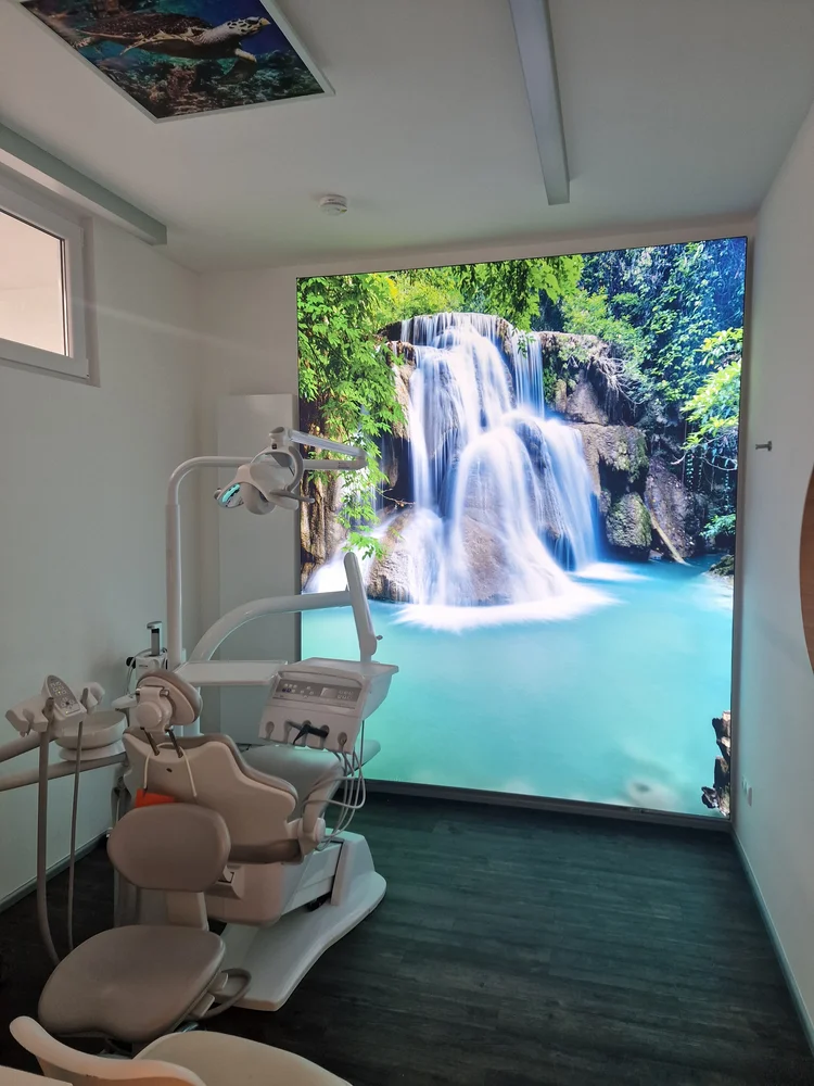 Wasserfall im Behandlungsraum